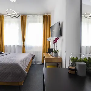 Amity Hotel