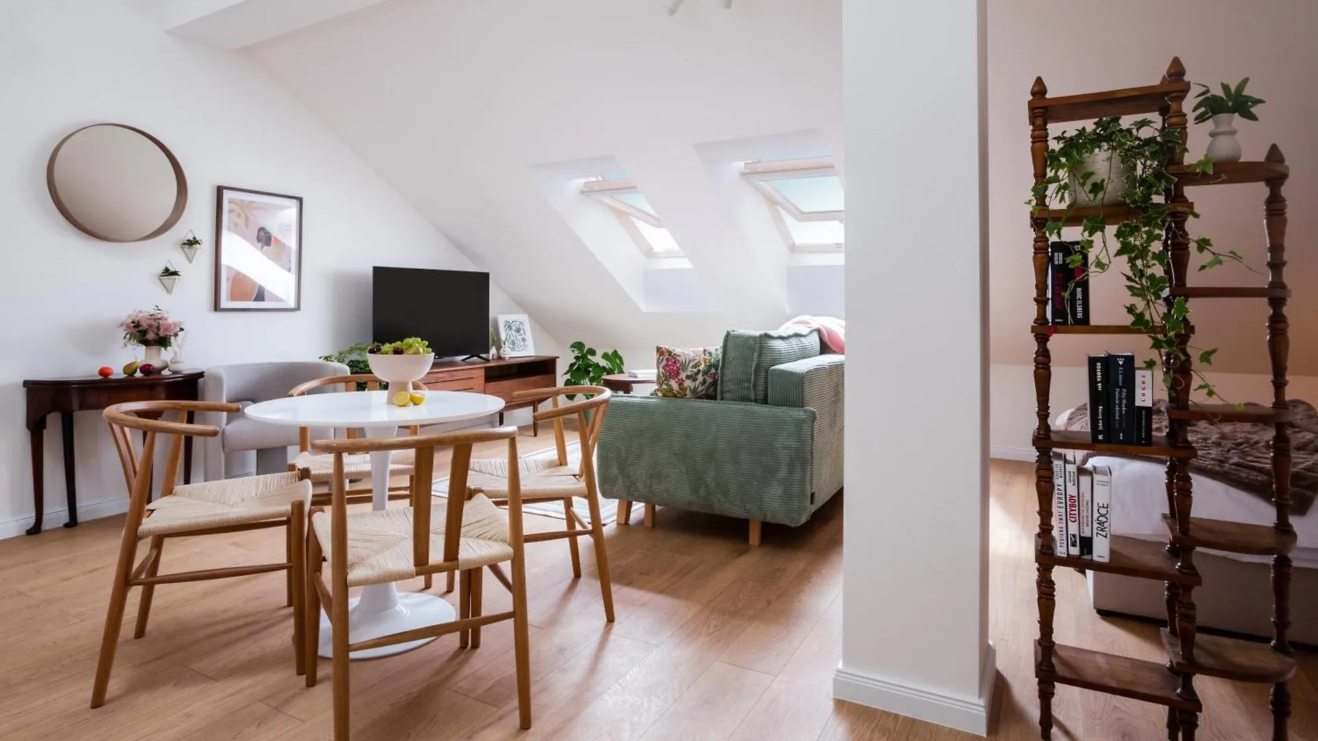 Turnkey I Antonin Dvorak Apartments Prague
